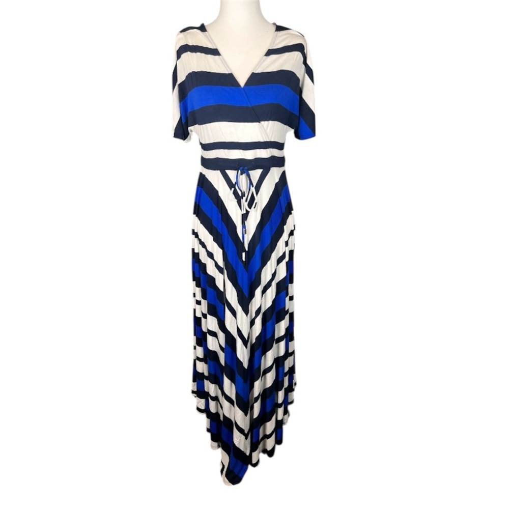 Banana Republic Striped Blue and White Maxi Loose Dress size Medium
